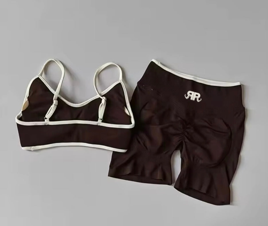 Women’s Seamless Sports Bra